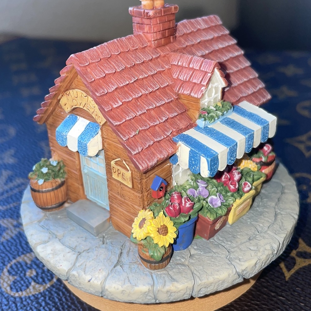 Flower shop, candle topper